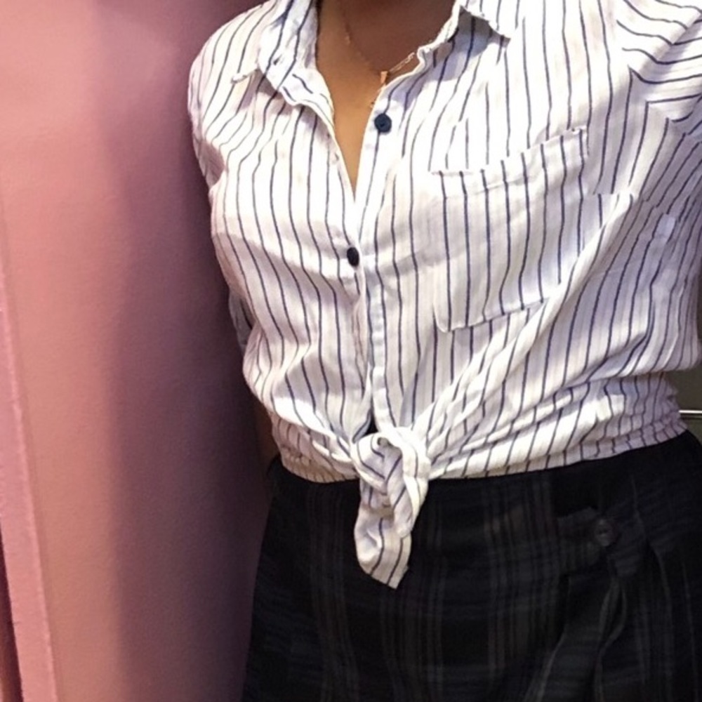 White button up pin striped blouse